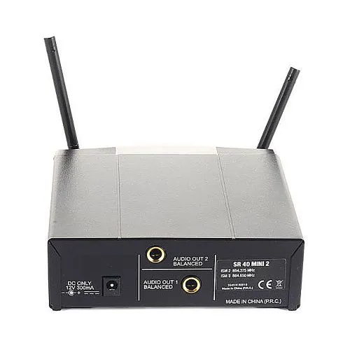 AKG WMS40 Mini2 Mix Set BD US45AC Радиосистема с 1 портативным и 1 ручным передатчиком (660.7/662.3)